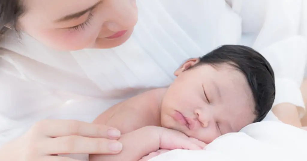 Tips Memilih Bantuan Bayi Baru Lahir di Malaysia Tips Memilih Bantuan Bayi Baru Lahir di Malaysia