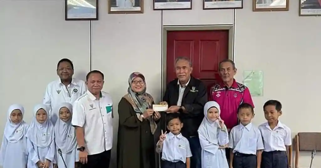 Cara Memohon Bantuan Pakaian Seragam Sekolah Cara Memohon Bantuan Pakaian Seragam Sekolah