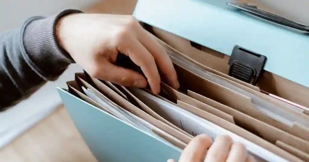 Dokumen Memohon Bantuan KAHA Dokumen Memohon Bantuan KAHA